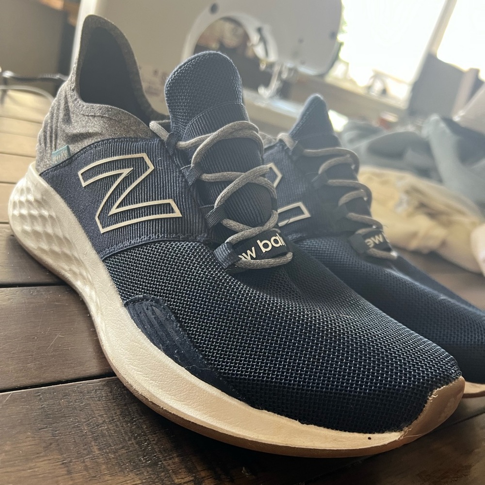 New Balance Fresh Foam ROAV Running shoe